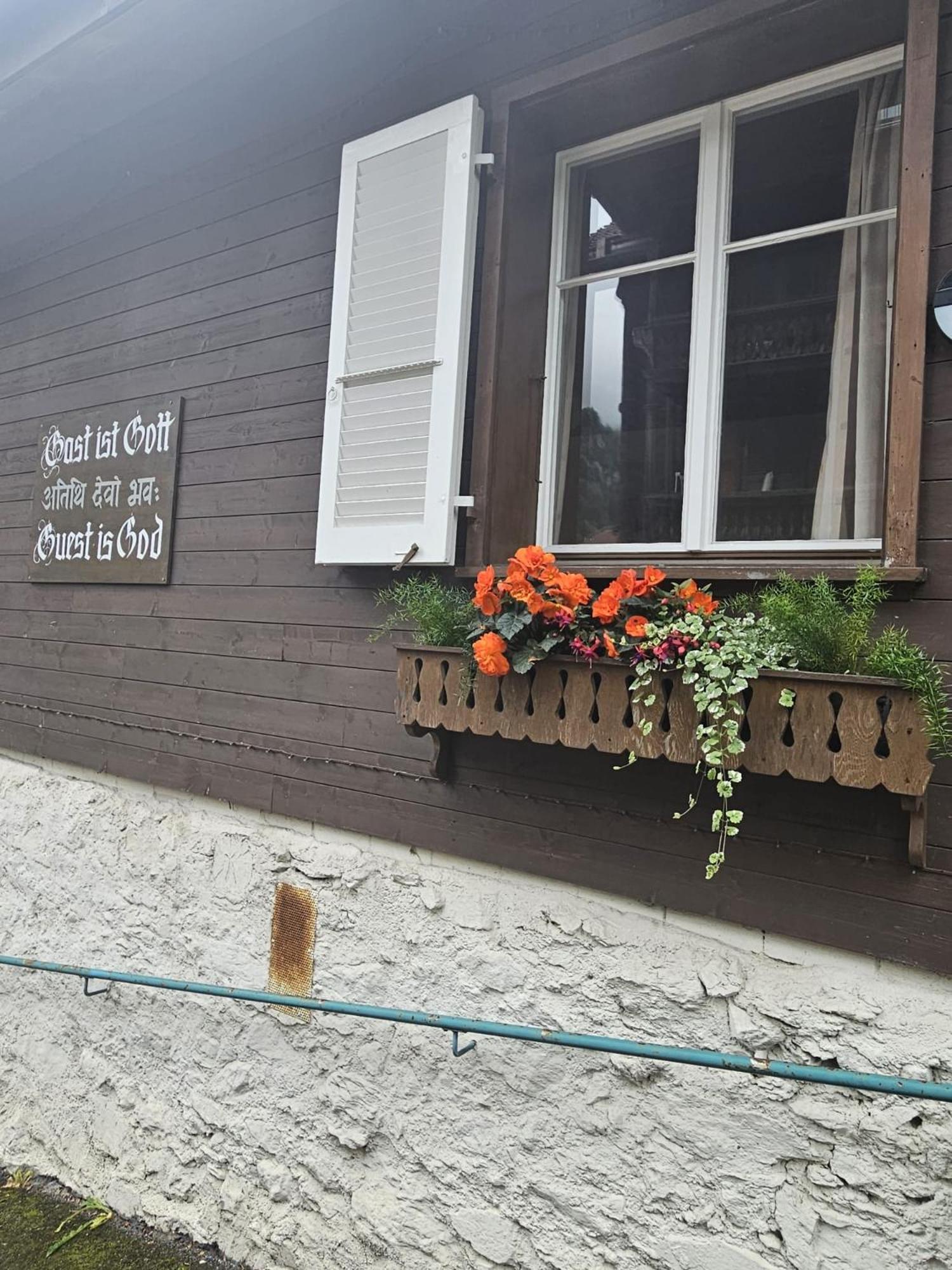Chalet Maithili Lauterbrunnen -152-Year-Old Majestic Chalet Zewnętrze zdjęcie